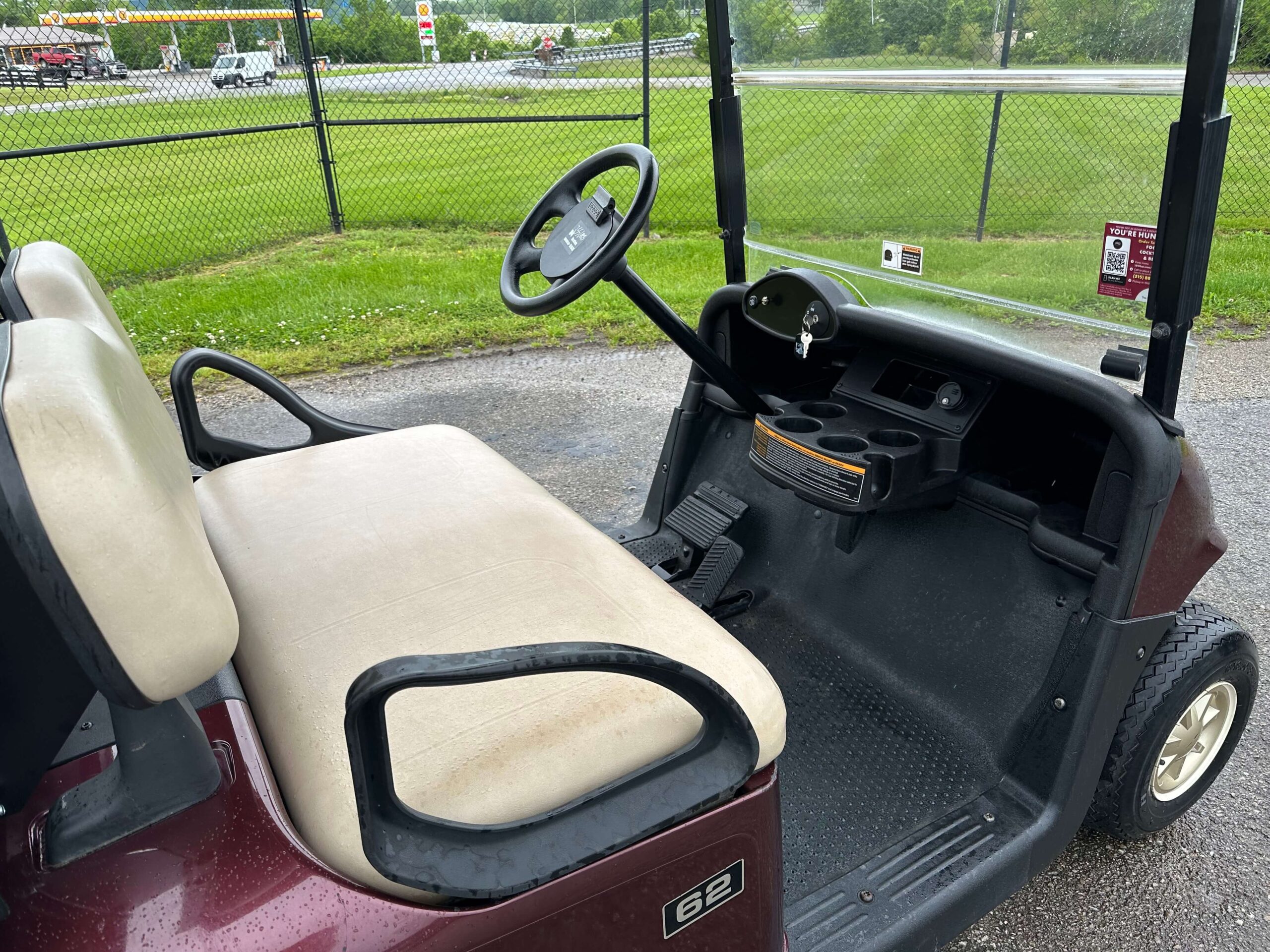 2018 EZGO RXV photo 4