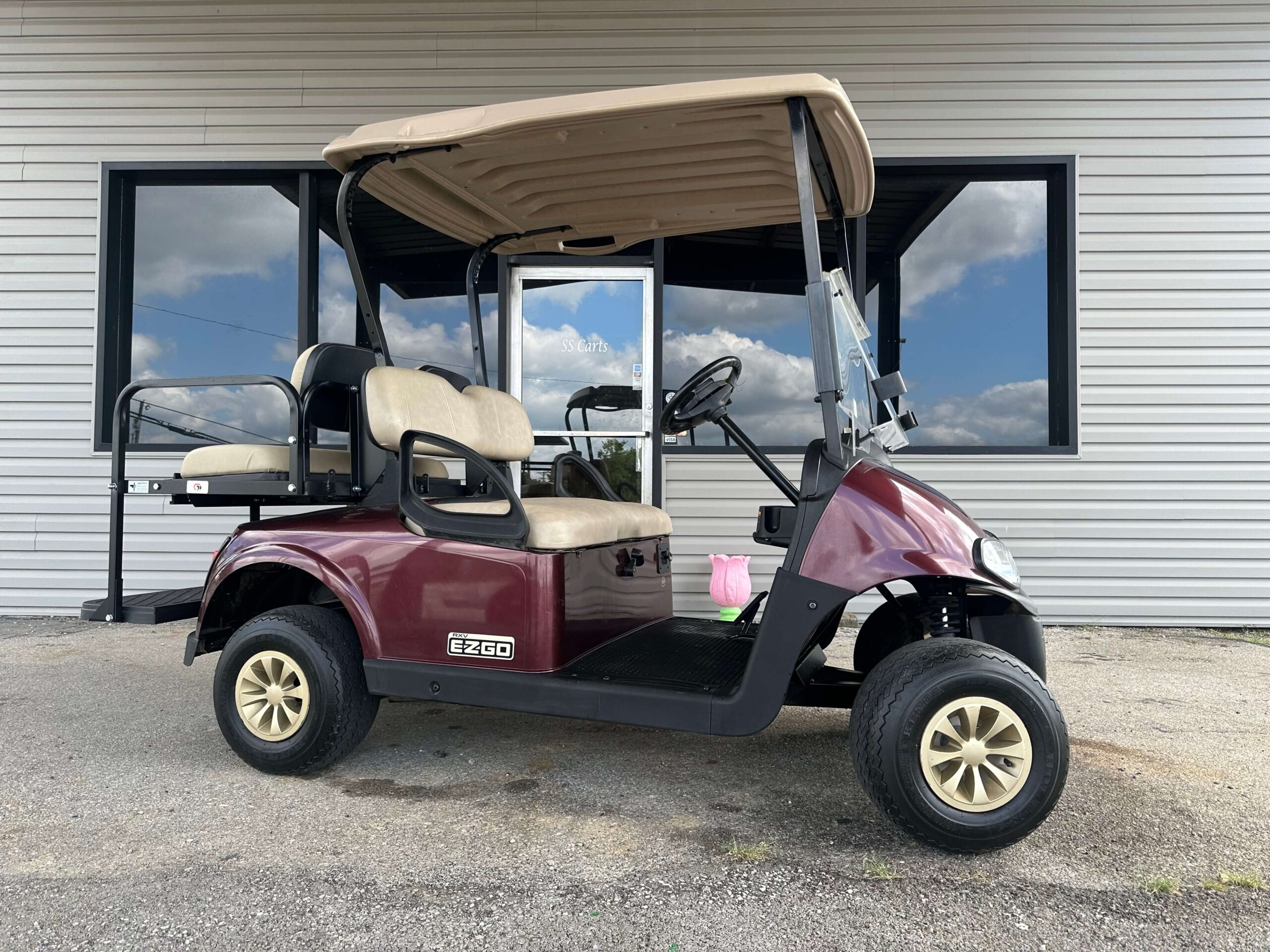 2018 E-Z GO RXV Gas 4P | Burgundy - SS Carts