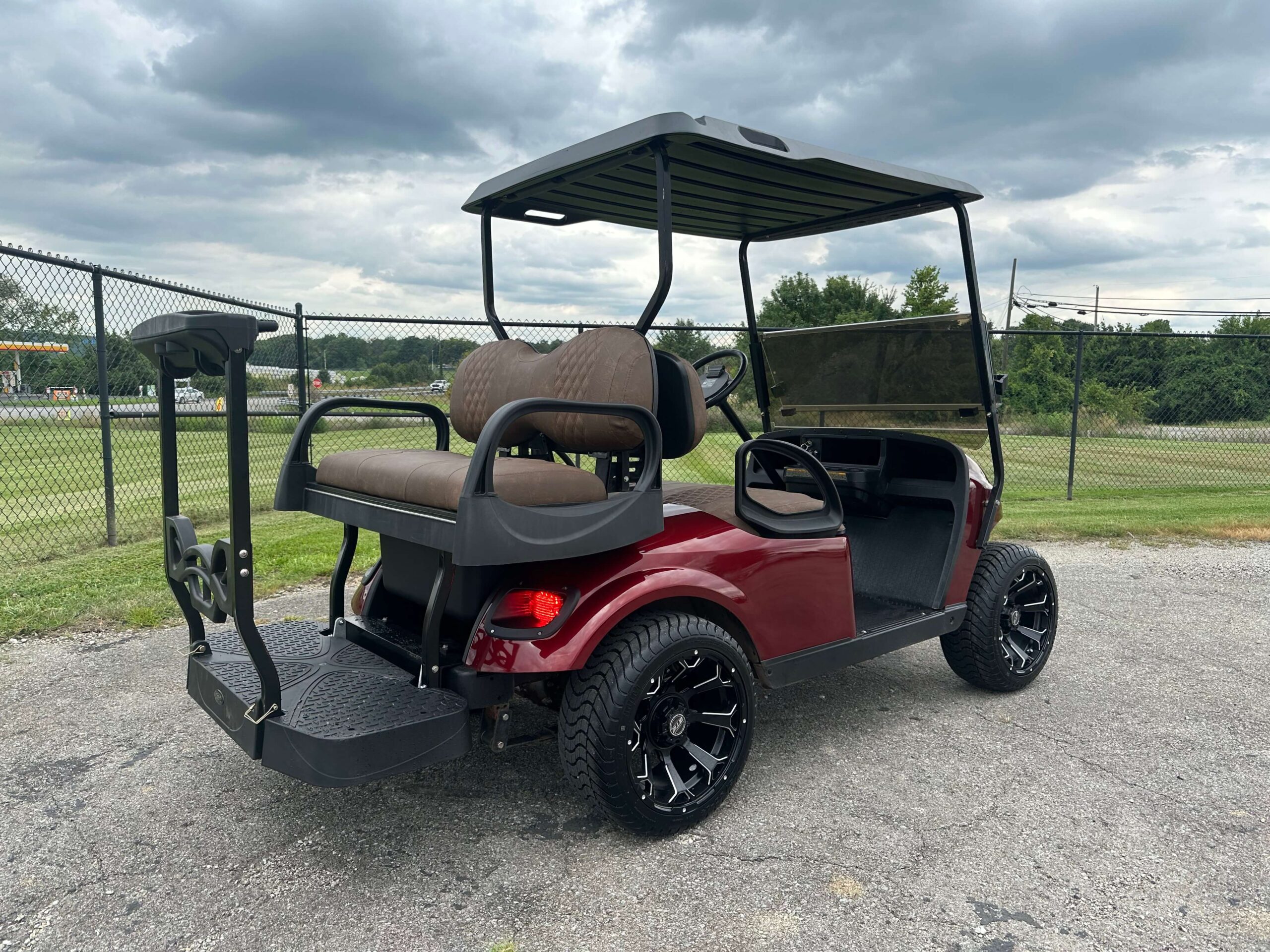 2018 EZGO TXT photo 4
