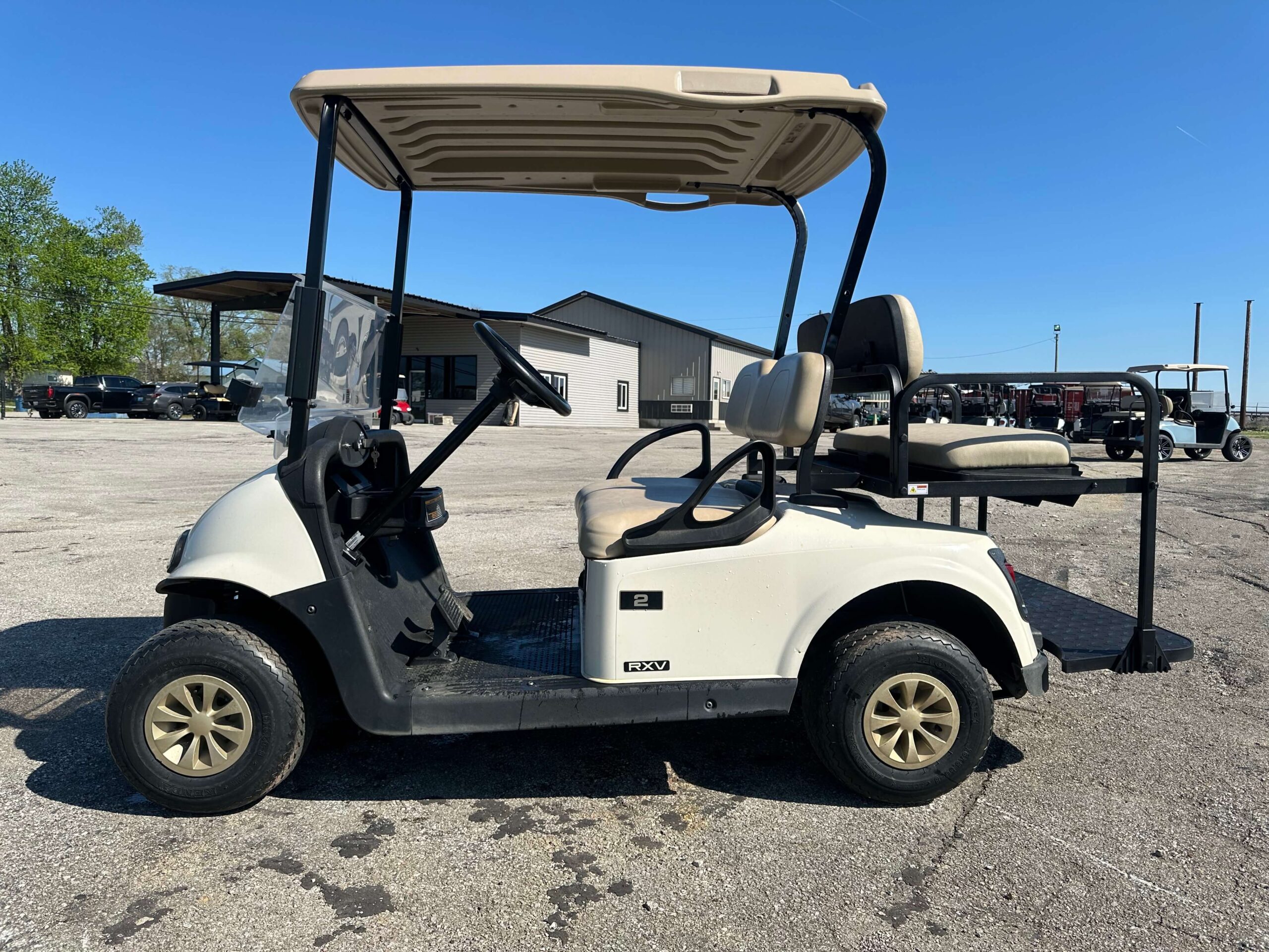 2019 EZGO RXV photo 7