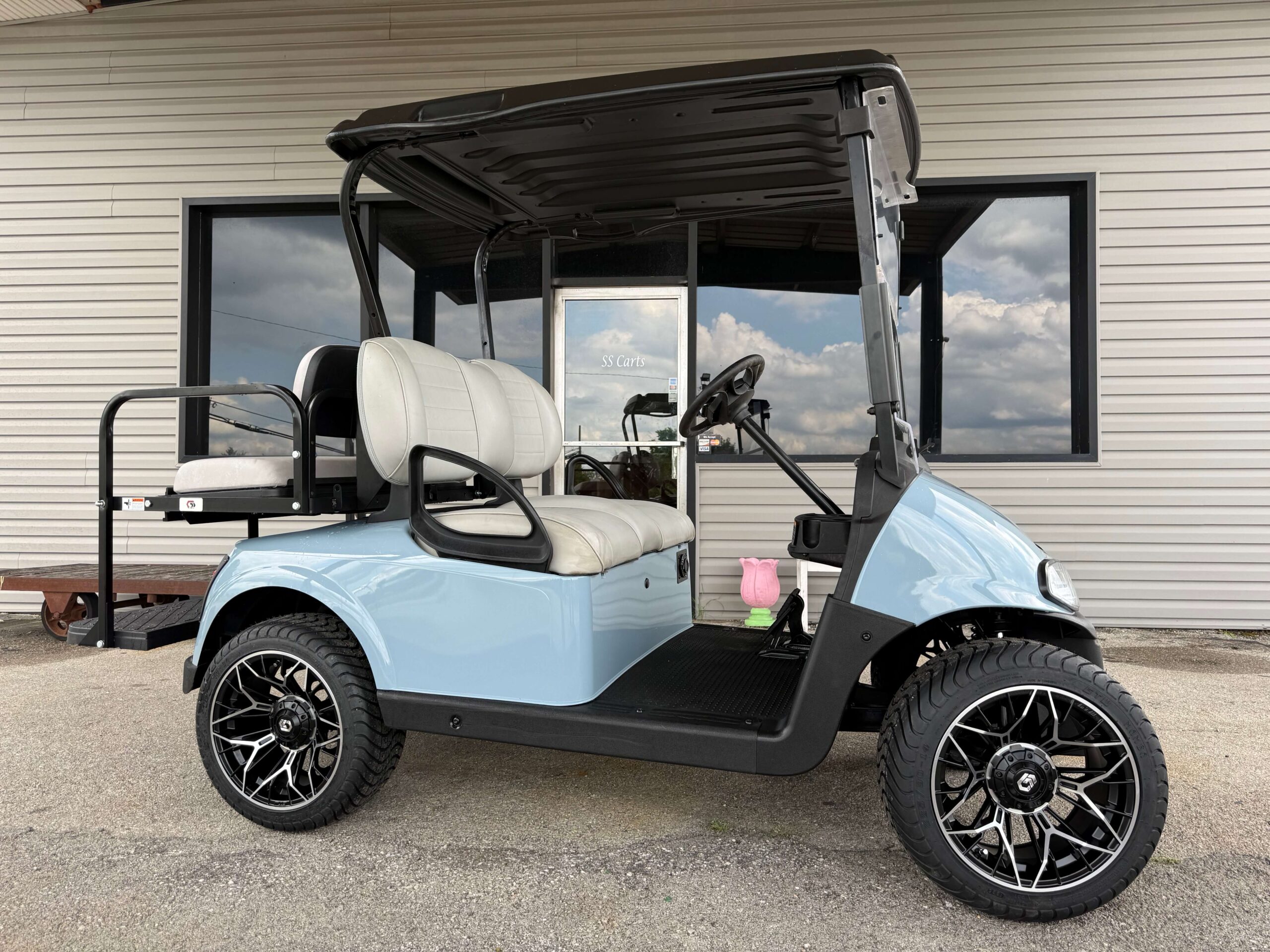 2018 E-Z GO RXV Freedom Lithium 4P | Ocean Gray