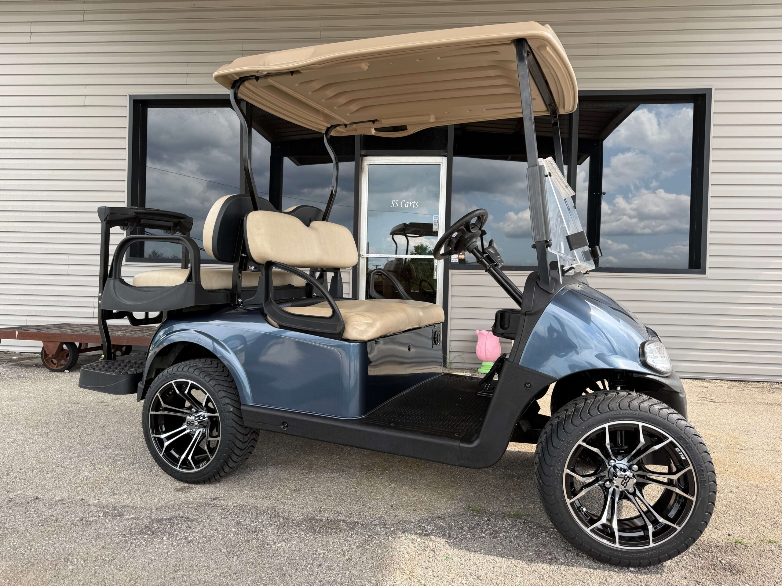 2018 E-Z GO RXV Lithium 4P | Steel Blue