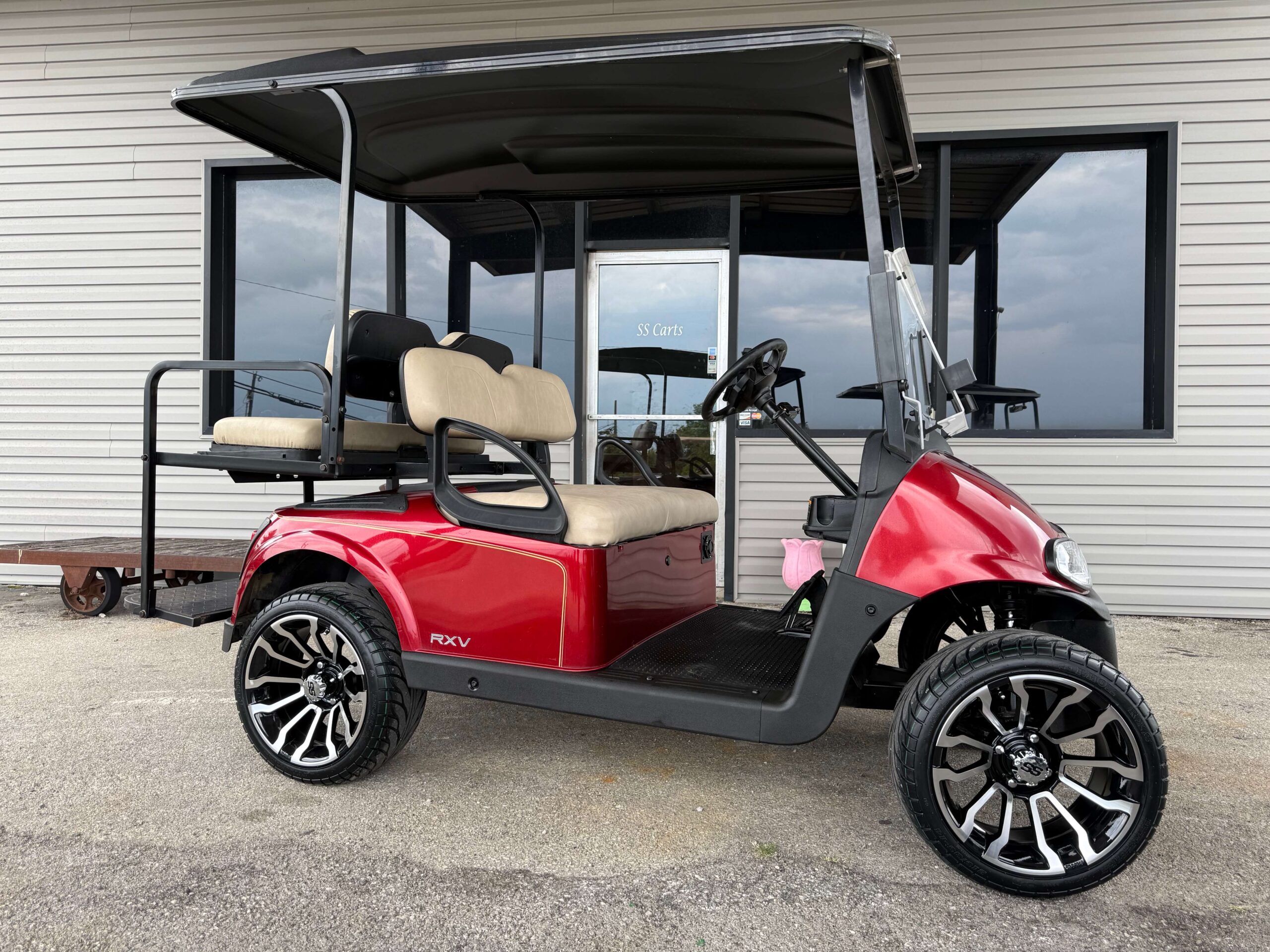2021 E-Z GO RXV Lithium 4P | Inferno Red