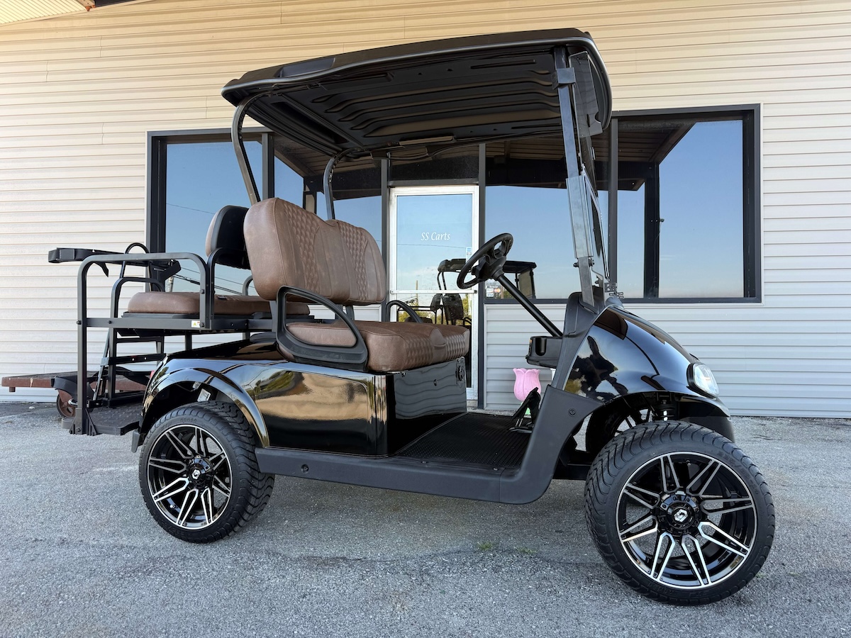 2021 E-Z GO RXV Lithium 4P | Black