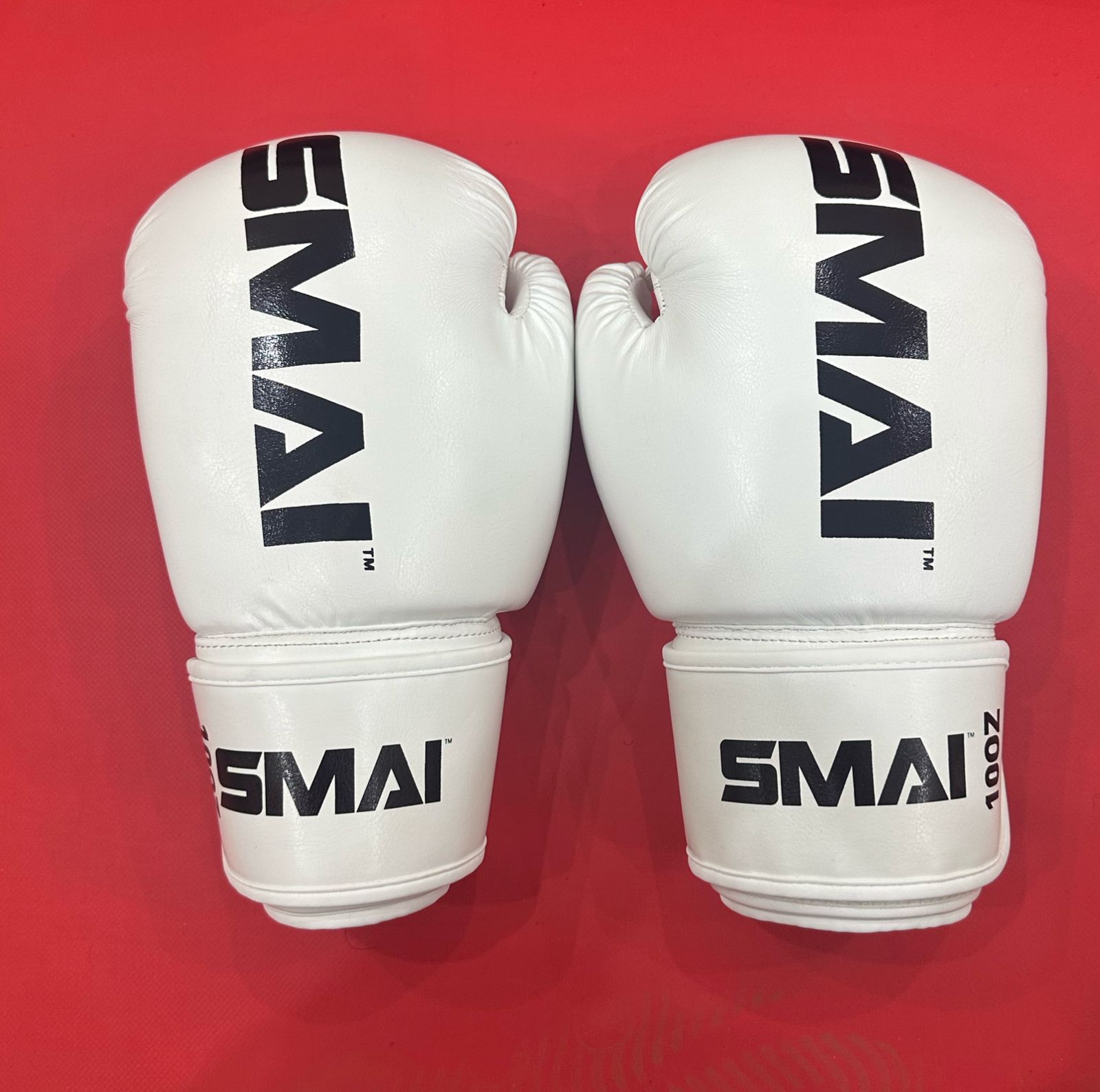 SMAI BOXING GLOVES WHITE ESSENTIALS