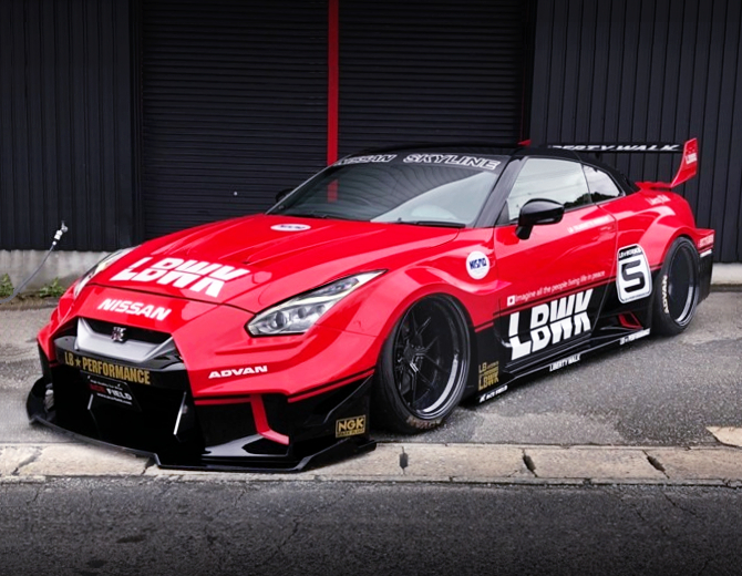 R35GT-Rシルエットフォーミュラ仕様】トミカカラーレプリカの