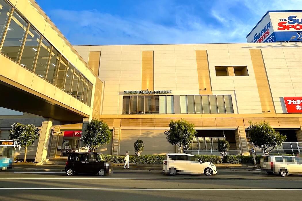 スタバ 熊本ゆめタウン光の森 2階