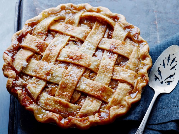 salted caramel apple pie via the cooking channel