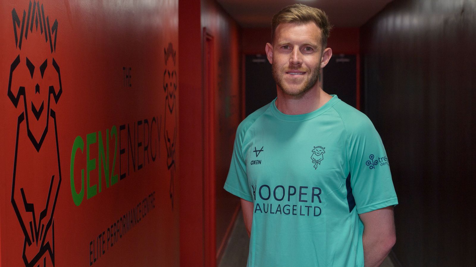 Lincoln City Signs Experienced Left-Back Callum Elder from Derby County (2026)