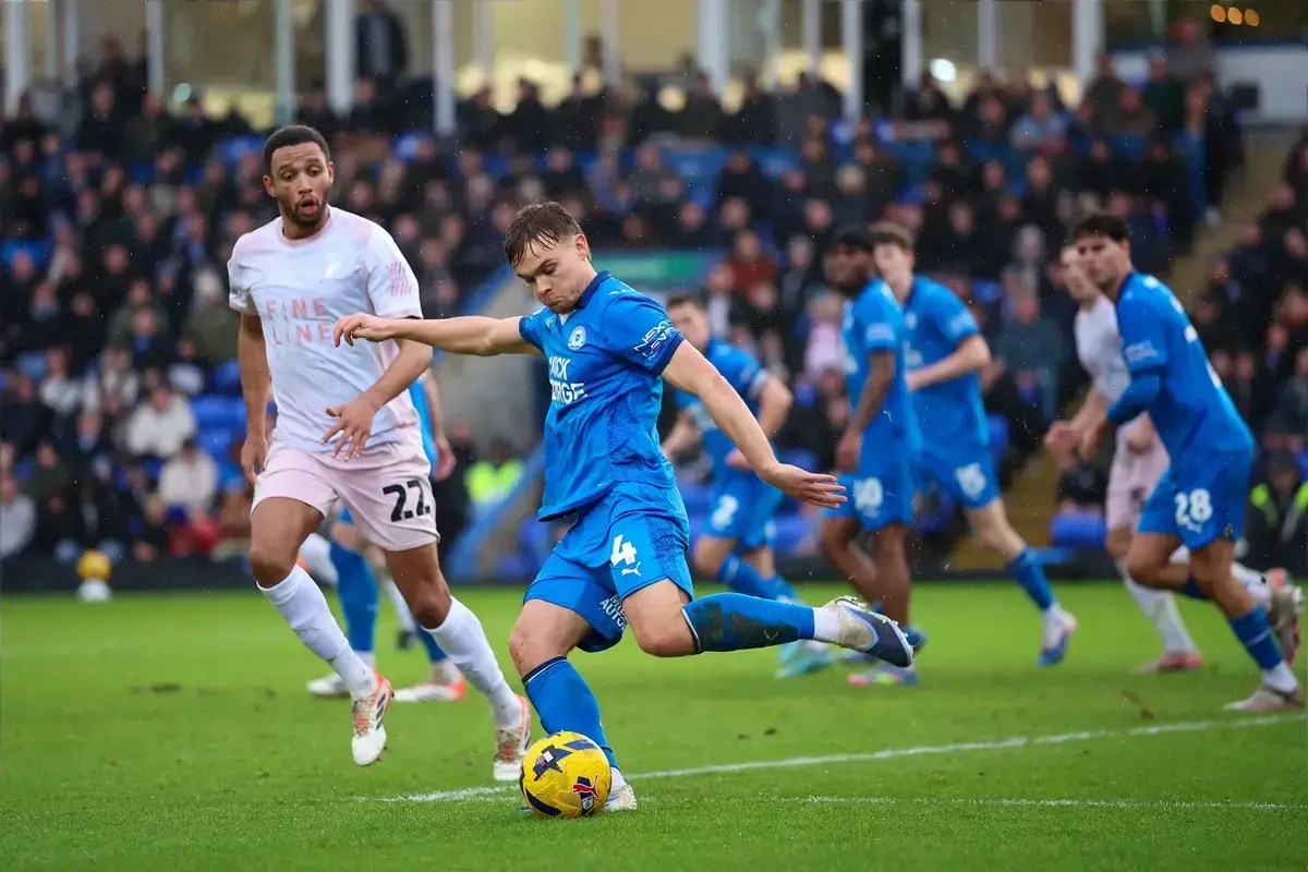 Archie Collins' Transfer Twist: From Lincoln City Rumors to Huddersfield Town's Reach (2026)