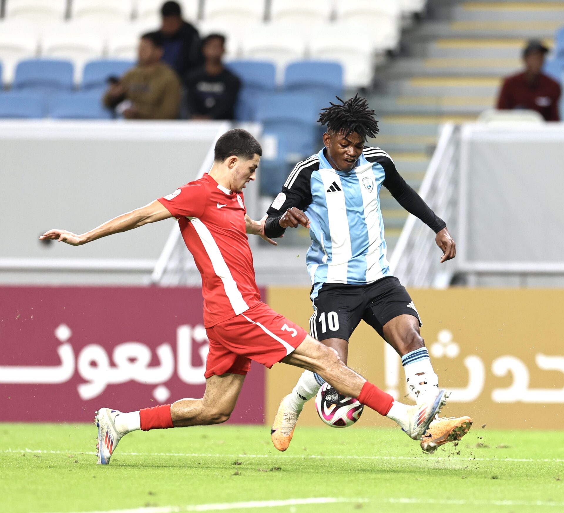 الشمال بملعبه لأول مرة أمام الوكرة في مواجهة مرتقبة بصافرة الجاسم