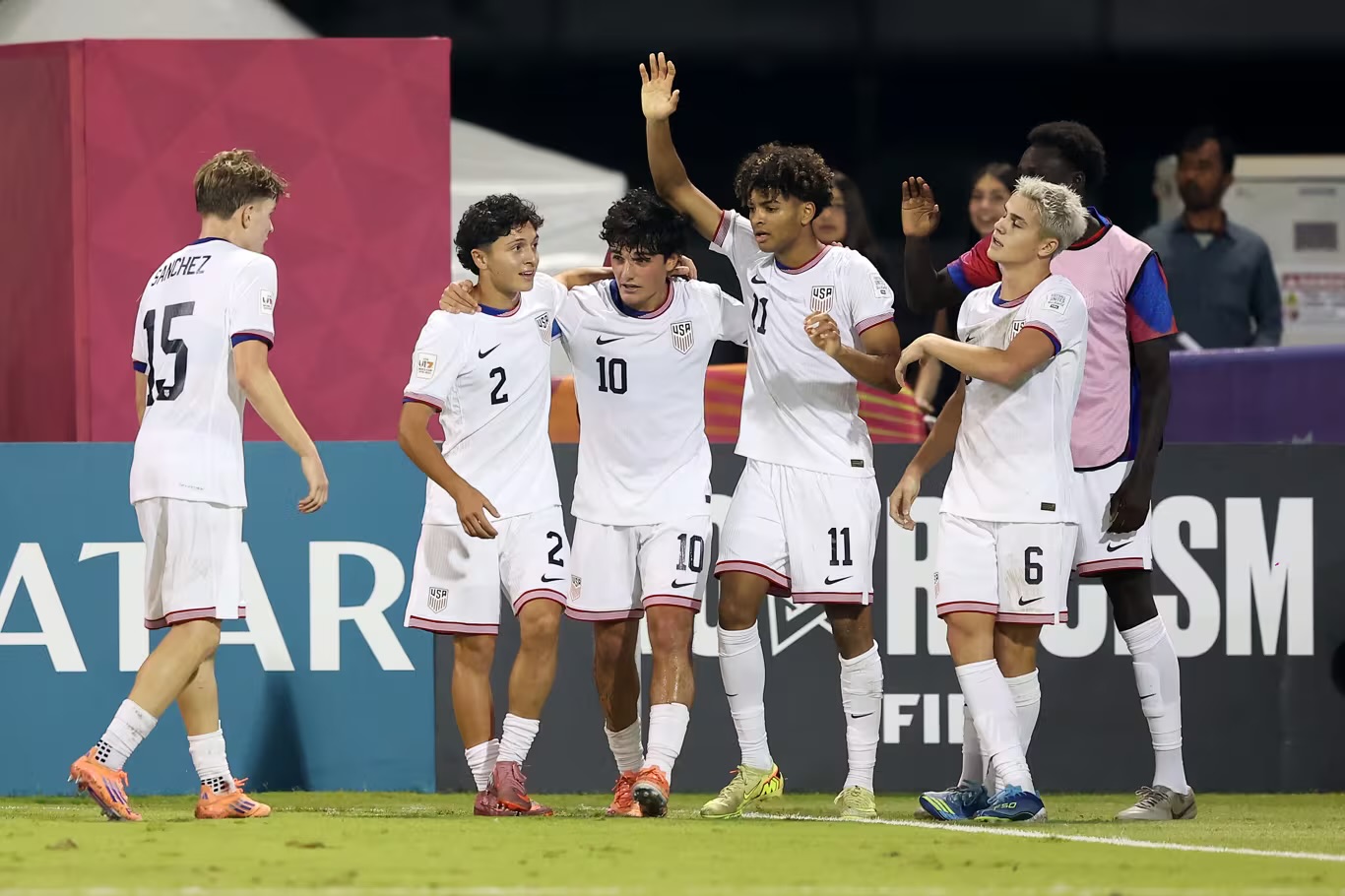 ثمانية مواجهات &rdquo; نارية &rdquo; اليوم في انطلاق الأدوار الإقصائية لبطولة مونديال الناشئين&nbsp;