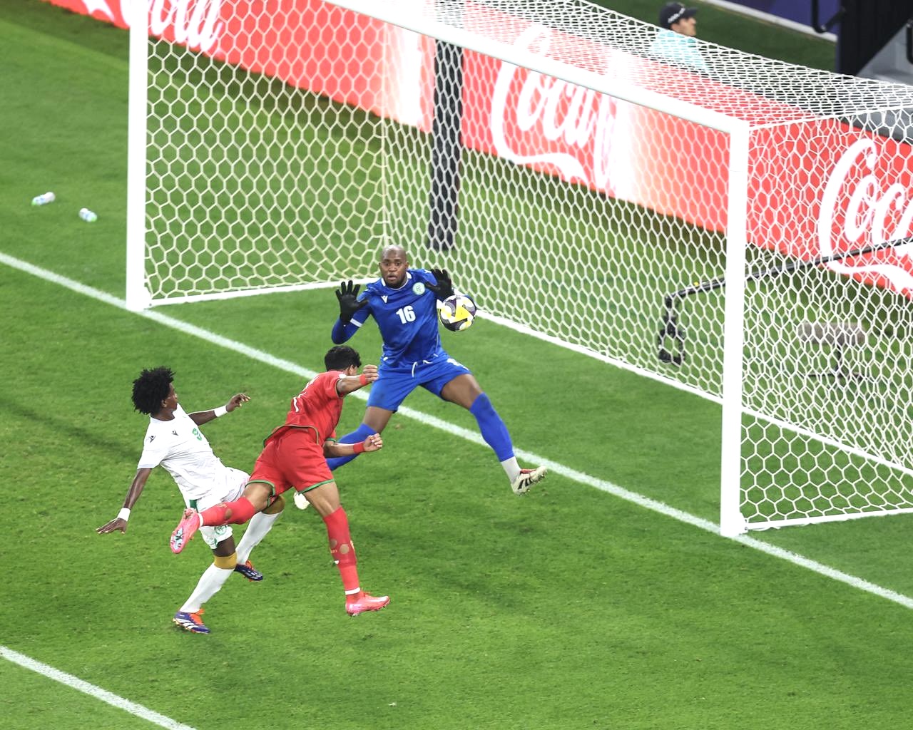 منتخب عمان يفوز على جزر القمر ويودع البطولة&nbsp;بعد احتلاله المركز الثالث