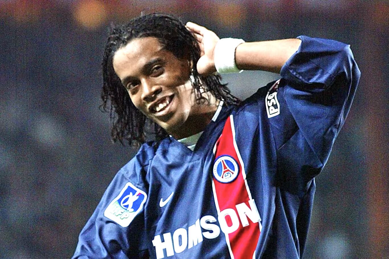 أيقونة البرازيل رونالدينيو :&nbsp;أتوقع مباراة رائعة وحماسية، مليئة بالإثارة والمشاعر