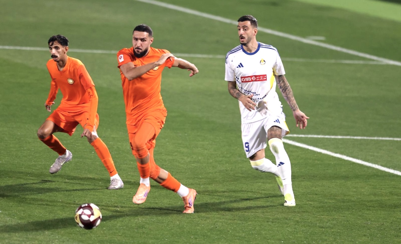 الغرافة يفوز على أم صلال بثلاثية ويعزز موقعه في الصدارة الغرافة يفوز على أم صلال بثلاثية ويعزز موقعه في الصدارة