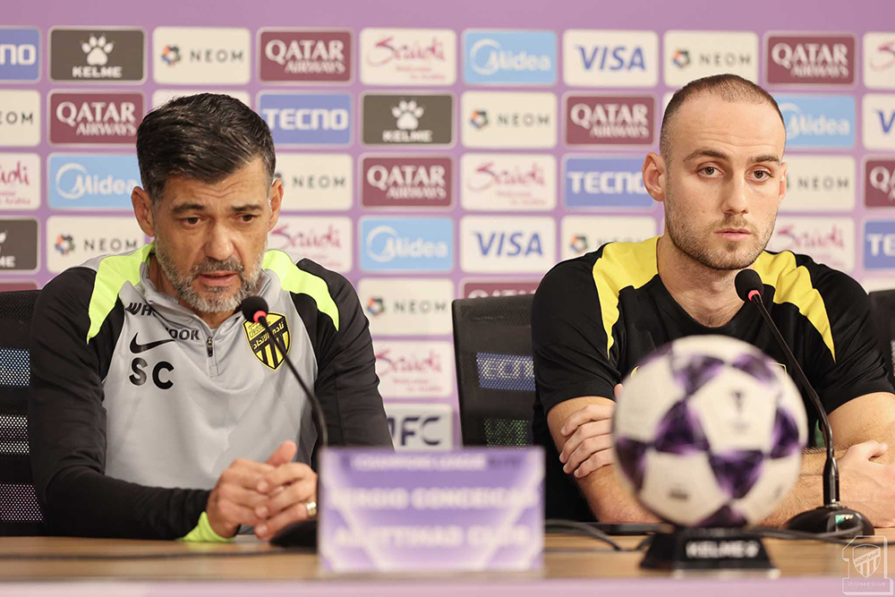 مدرب الاتحاد السعودي : تنتظرنا مواجهة مهمة مع الغرافة وليس هناك كبير أو صغير في البطولة مدرب الاتحاد السعودي : تنتظرنا مواجهة مهمة مع الغرافة وليس هناك كبير أو صغير في البطولة