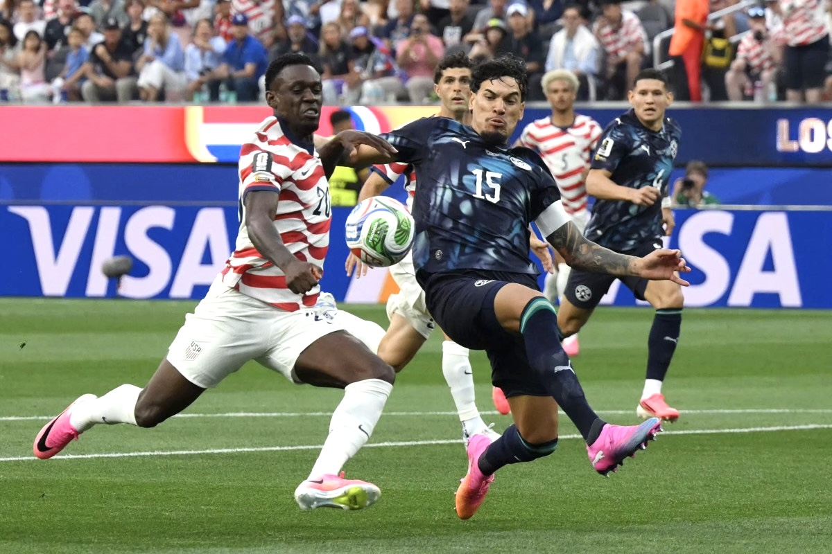 منتخب أمريكا يتخطى باراغواي برباعية في لقائهما ضمن المجموعة الرابعة للمونديال منتخب أمريكا يتخطى باراغواي برباعية في لقائهما ضمن المجموعة الرابعة للمونديال