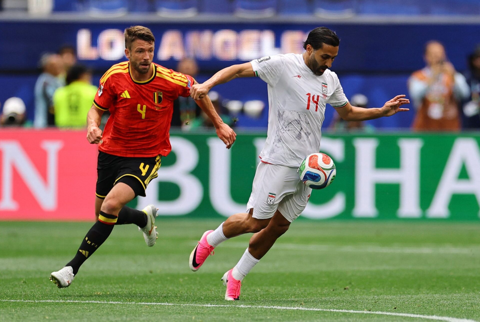 التعادل السلبي يحسم مواجهة منتخب بلجيكا مع إيران في المجموعة السابعة&nbsp;