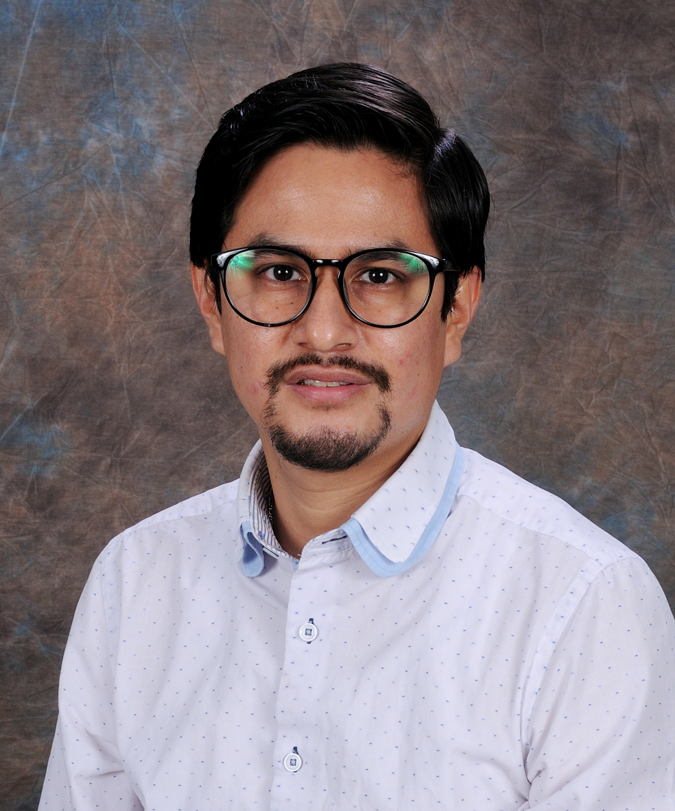 Eduardo Reyes - Maker Faire Yearbook Photo