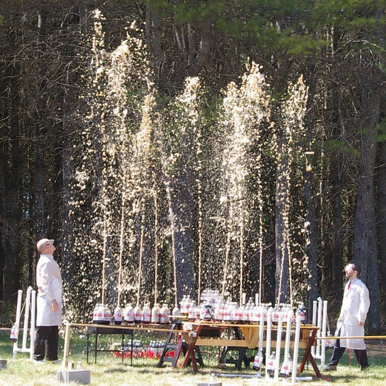 Diet Coke and Mentos Geyser Extravagana Additional Photo