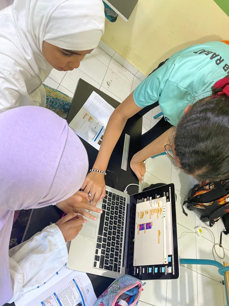 MicroBlocks Makes Physical Computing Fun! Additional Photo