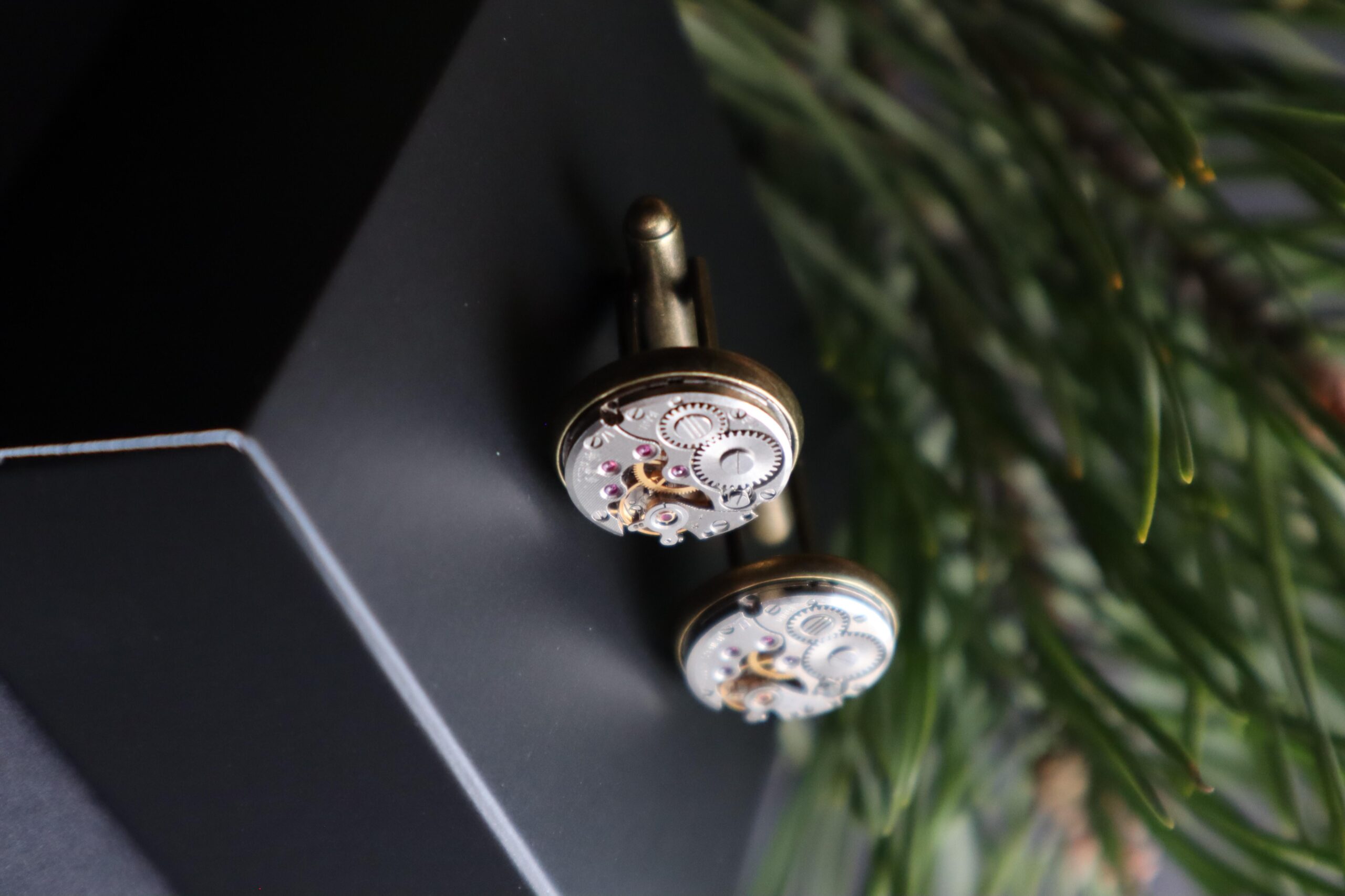 Ukraine Steampunk handmade jewelry from watches - 2GEyLxEsKatgz.jpg