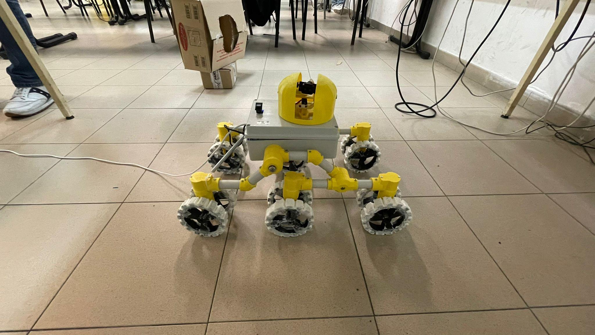 Robot ELIOS - 4Mcum2P4oJZJ.jpeg