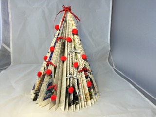 Upcycle Old Magazines into a Decorative Paper Tree