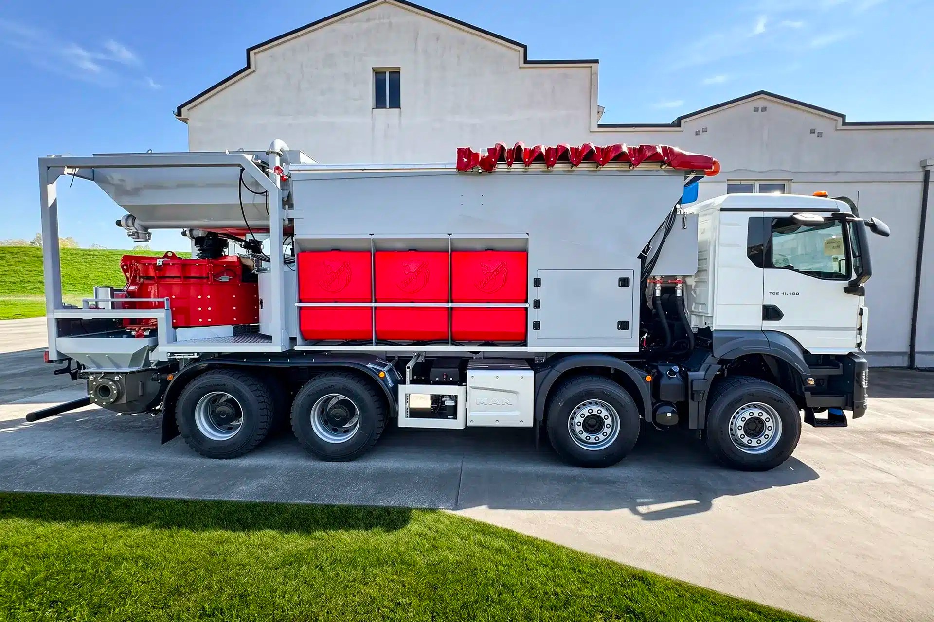 D930