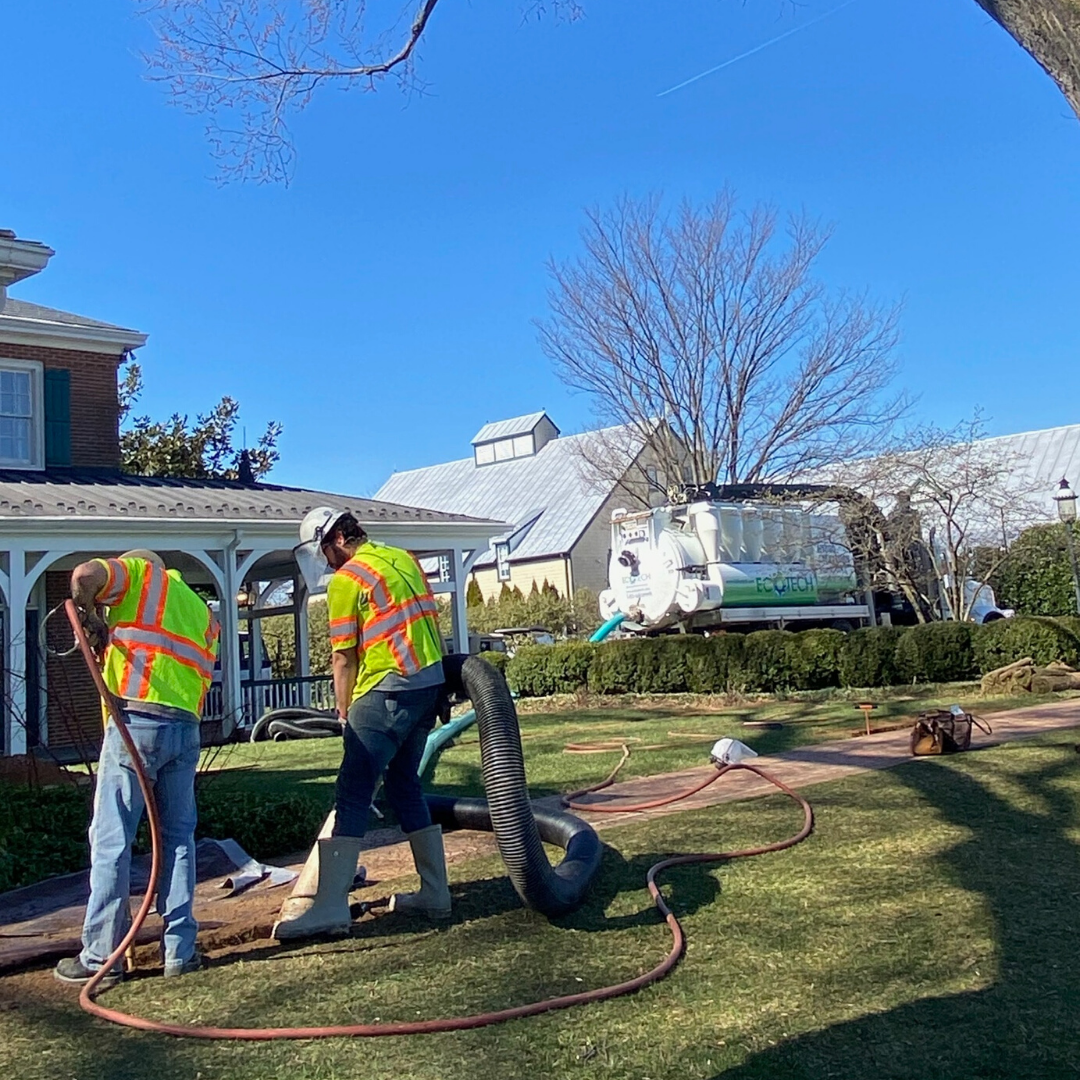 Used Air Excavation to precisely locate utilities. Tree roots were undamaged and there was minimal property damage.