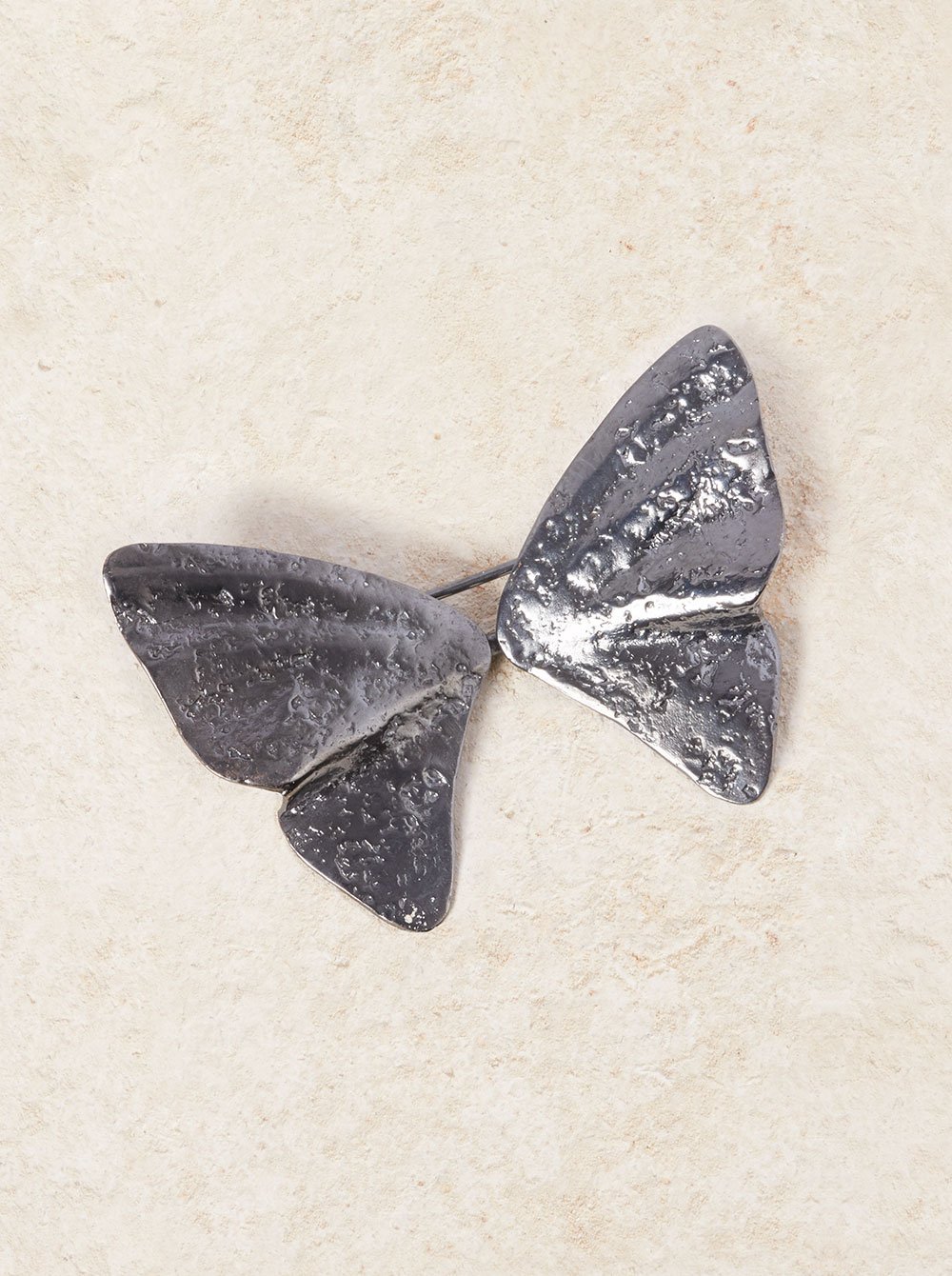 Ali Brooch in Oxidized Sterling Silver
