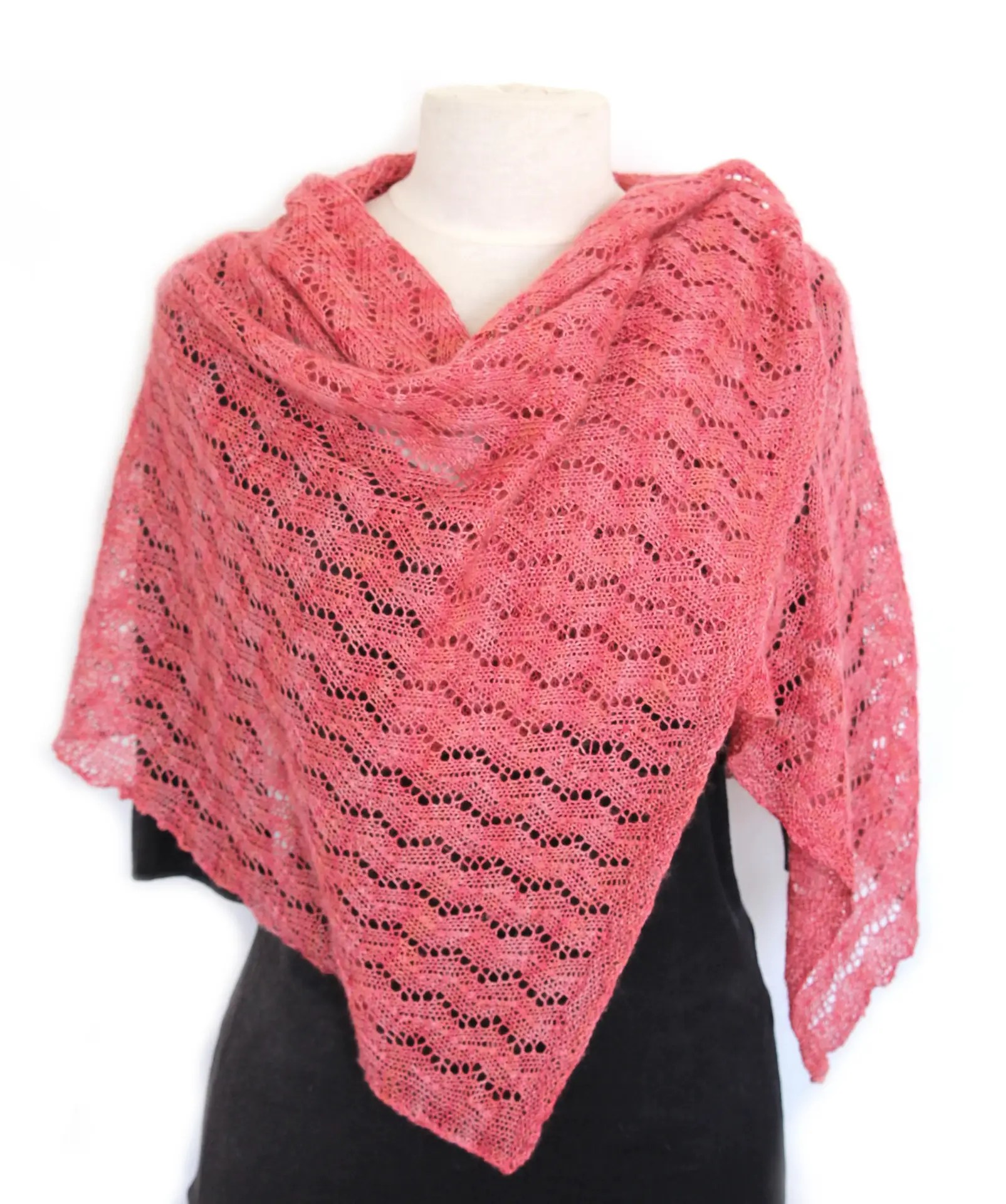 Tidal Wrap knit kit in shade Heart's Desire