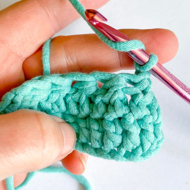 How To Decrease In Crochet Dc2tog Hdc2tog Sc2tog Crochet Class 17 Crochet Classes Slip - Desktop Minimal Arts for Desktop