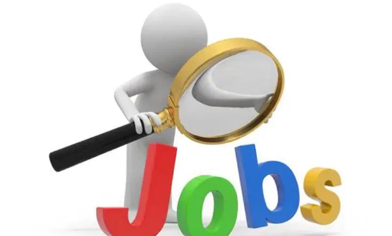 US hiring weakens sharply in August as jobs market stalls US hiring weakens sharply in August as jobs market stalls