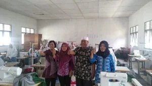 Silabus smk jurusan multimedia kurikulum 2013 smk nida el adabi assalamualaikum wr wb. Jurusan Tata Busana Smkn 2 Kotanopan Madina Diprediksi Berkembang Radio Start Fm Panyabungan