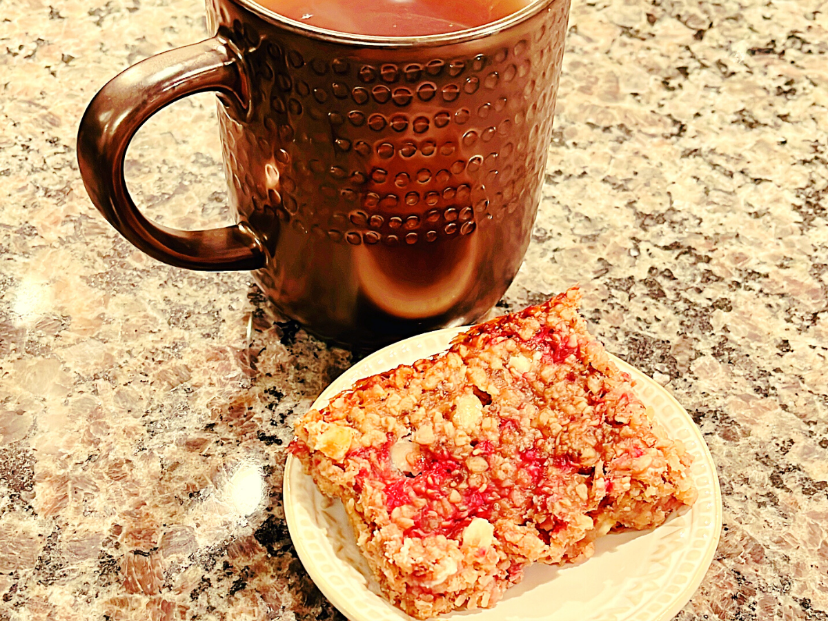 Raspberry Breakfast Bars (1)