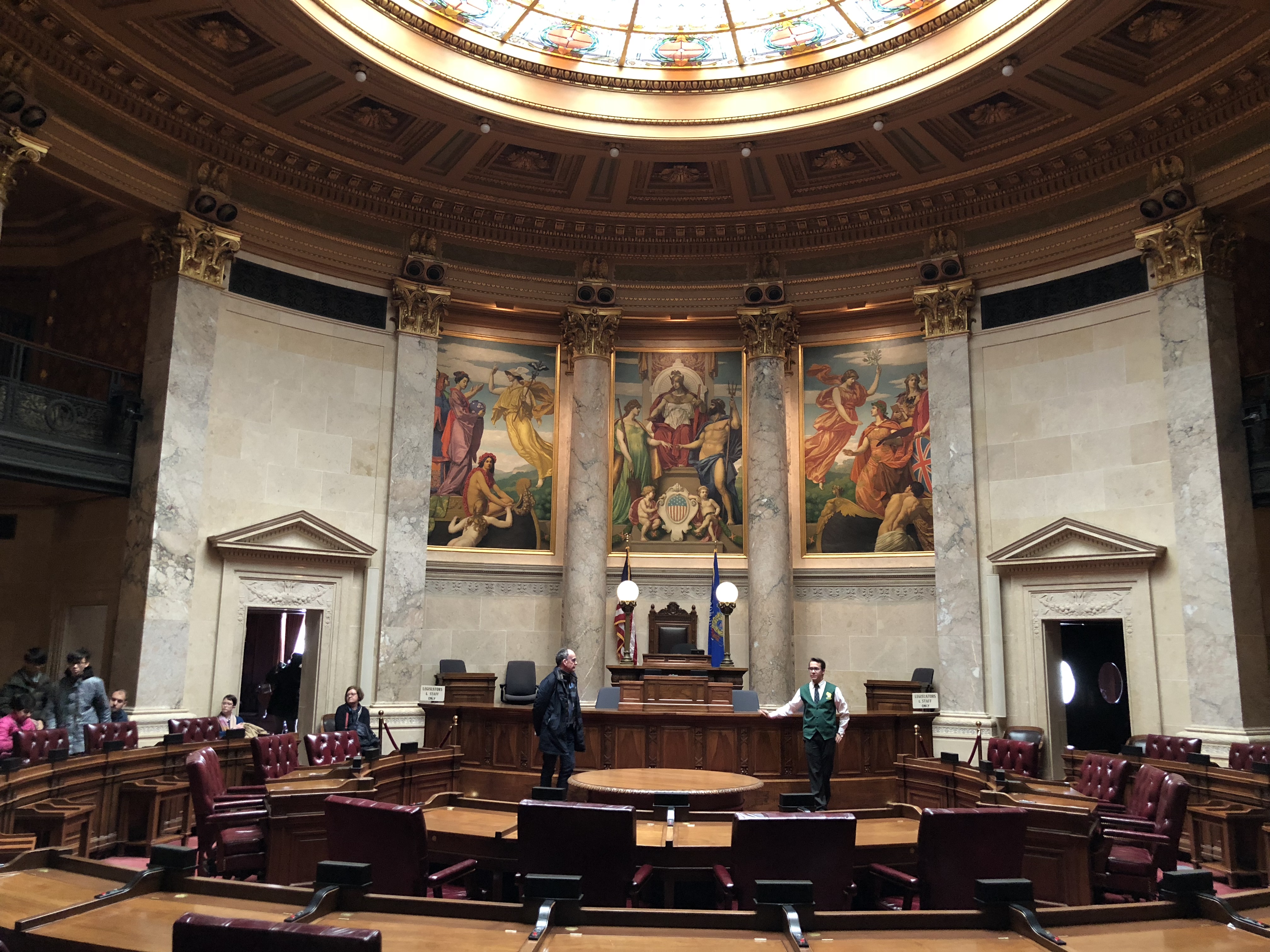 F75A7F56-E7CF-4B76-BCB2-8BB235D6EE81 – State Capitol Tours