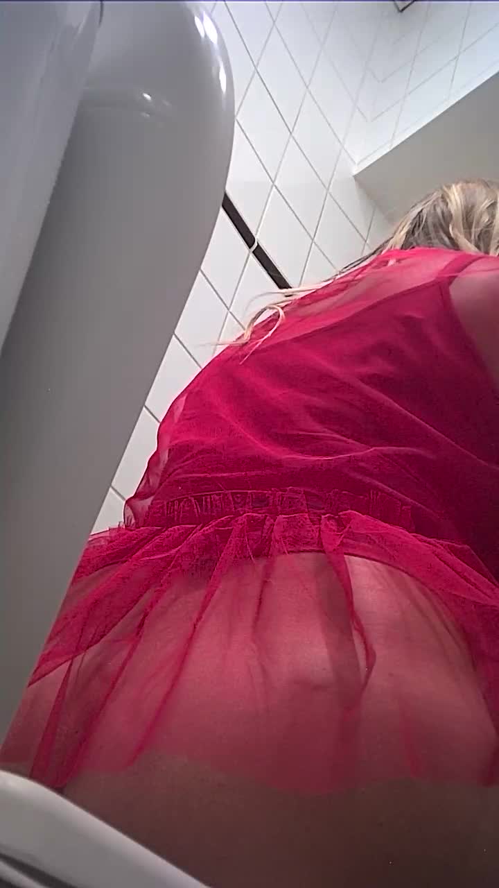 Porn online Voyeur in Public Toilet - Student restroom 98 - k2s.tv