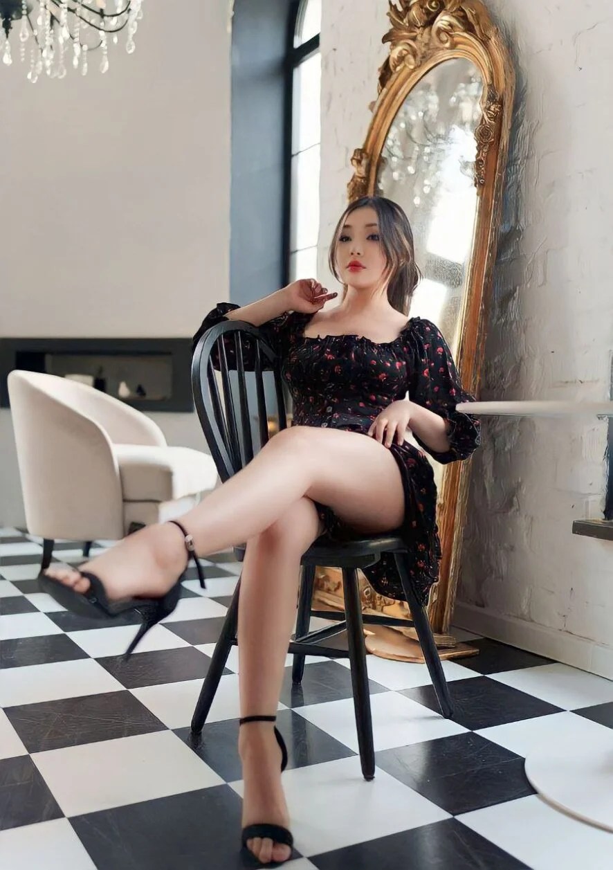 Kiss_Kimmi Webcam Model Profile | xHamsterLive