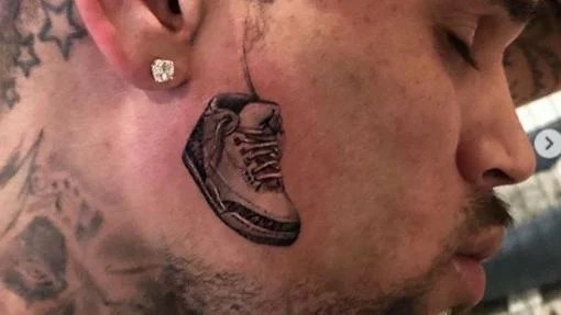 Tatuajes En La Cara, La Última Moda Que Triunfa Entre Los Famosos 287_x_510_jpg