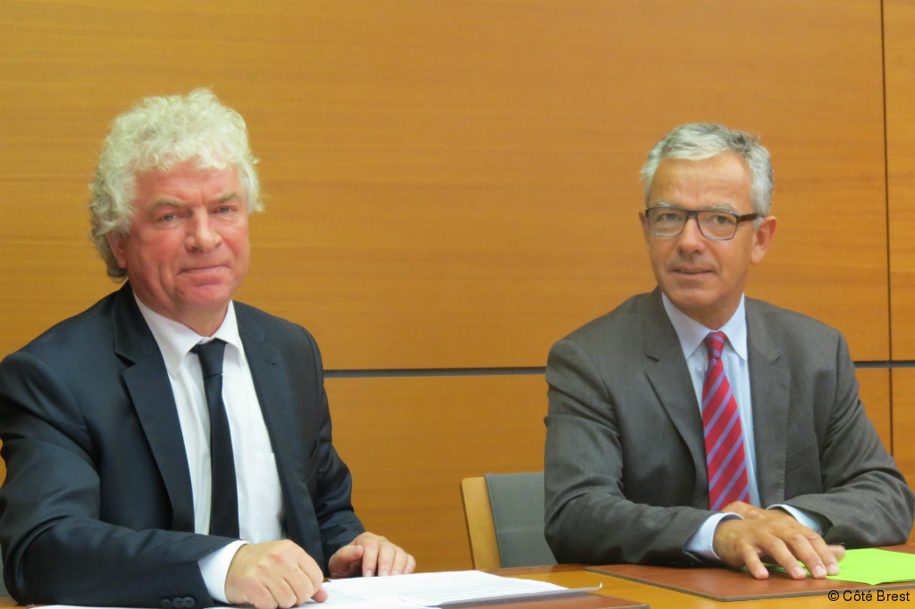 Credit mutuel arkea, 1 rue louis lichou, le relecq kerhuon, brest, france. Crédit mutuel arkéa : François Cuillandre et Frank Bellion ...