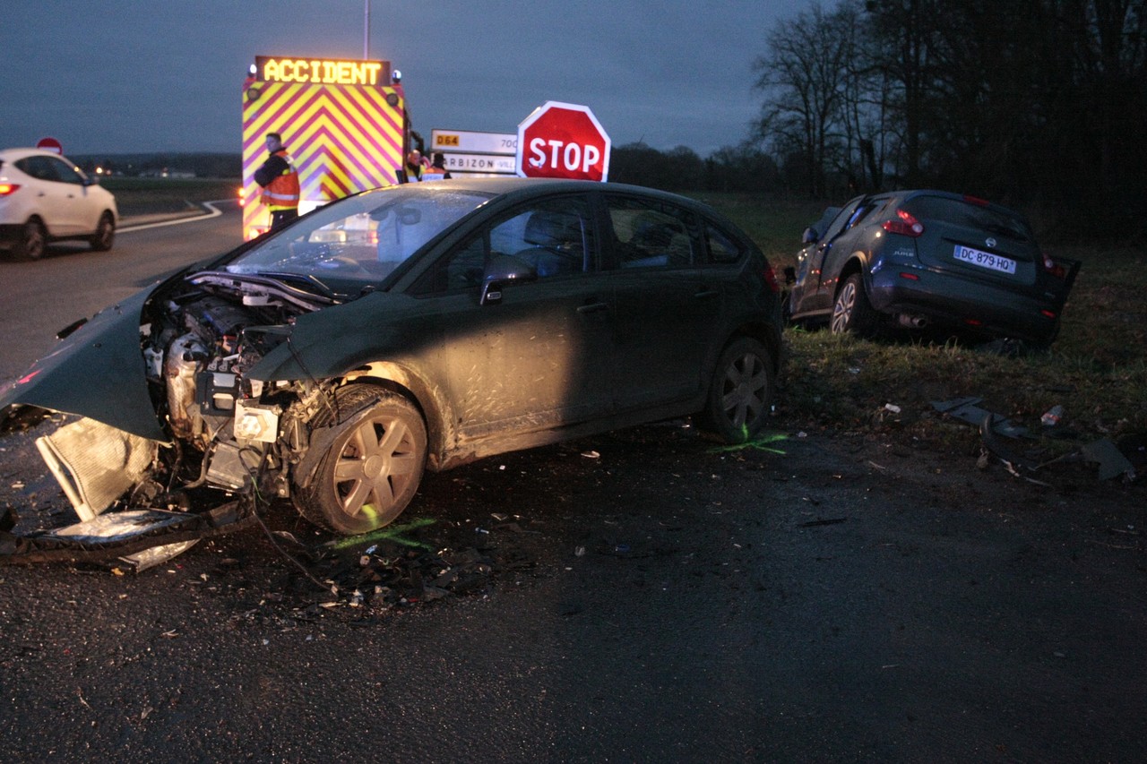 Chailly En Biere Accident Sur La D 637 La Republique De Seine Et Marne