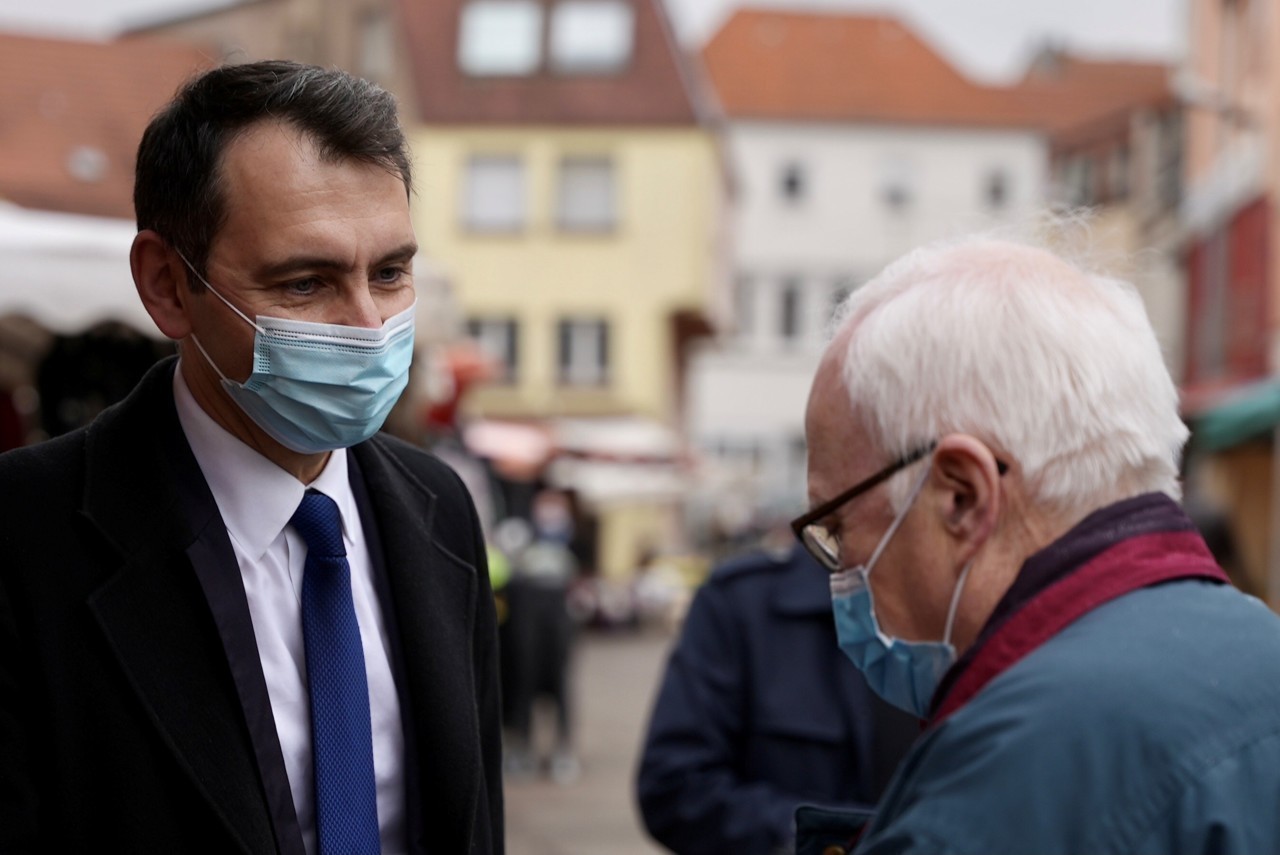 1 liste régionaliste (martin meyer); Interview Laurent Jacobelli Candidat Rn Aux Regionales La Region Grand Est Doit Acheter Des Vaccins Meme En Russie Lorraine Actu