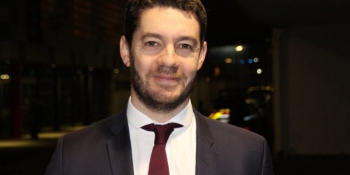 Municipales 2026. Le maire de Pont-Audemer annonce sa candidature et "une équipe renouvelée"