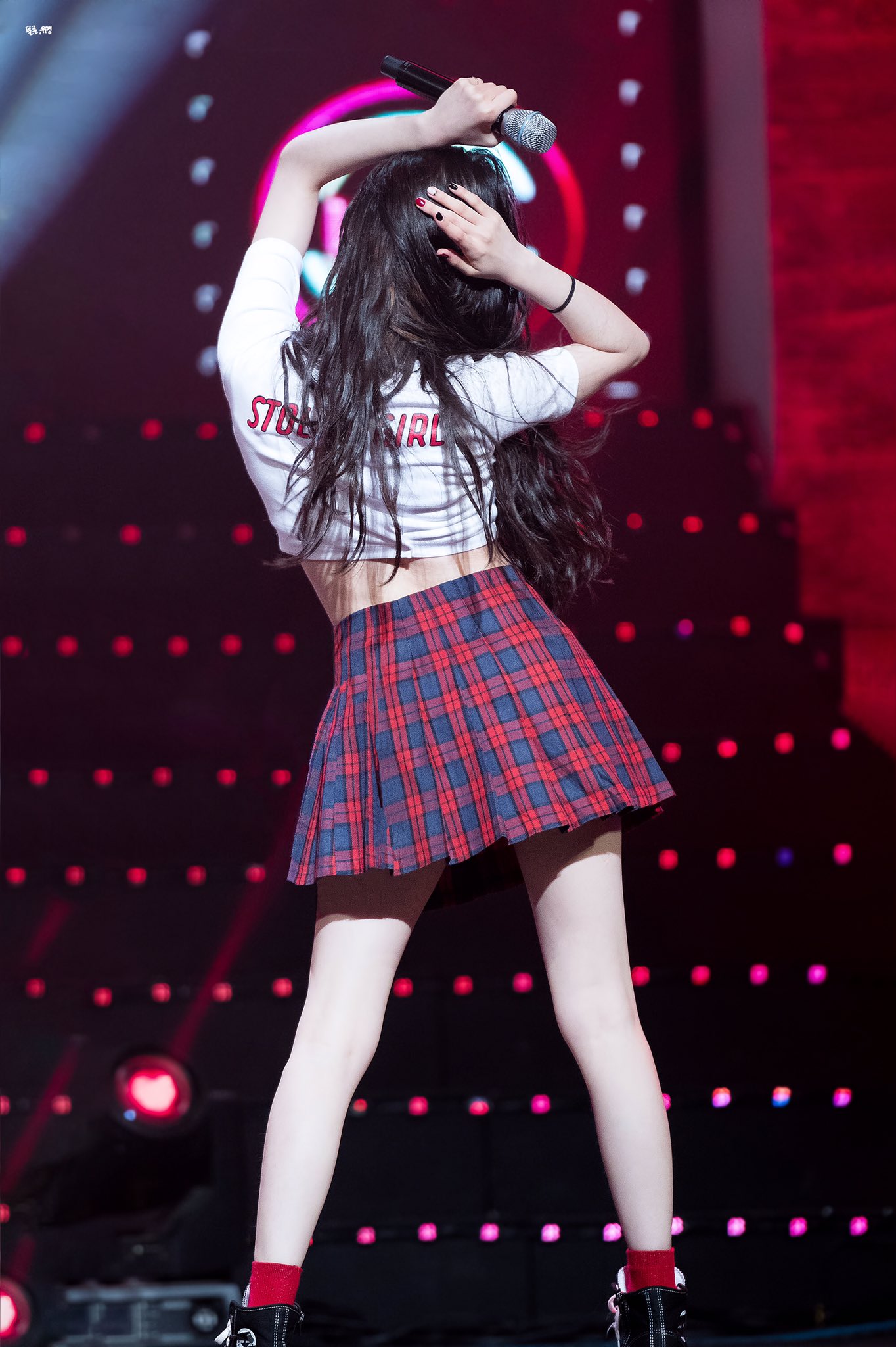 She is 22 years old. Elris - K-Pop - Asiachan KPOP Image Board