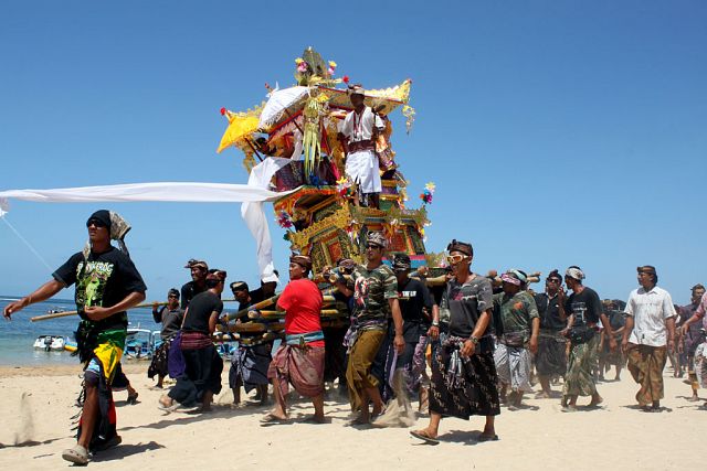Ngaben Is A Balinese Cremation Ceremony - Bali.live