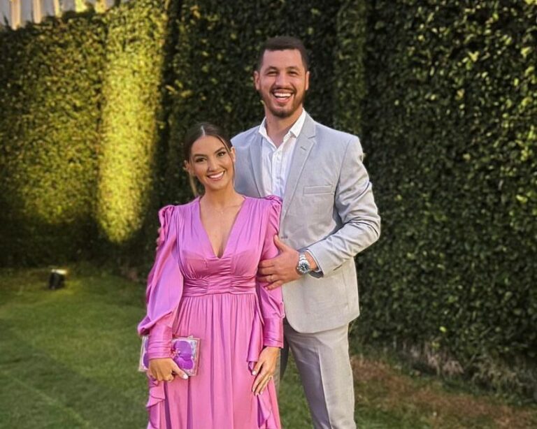 Casamento de Nikolas Ferreira com Lívia Bergamin Casamento de Nikolas Ferreira com Lívia Bergamin