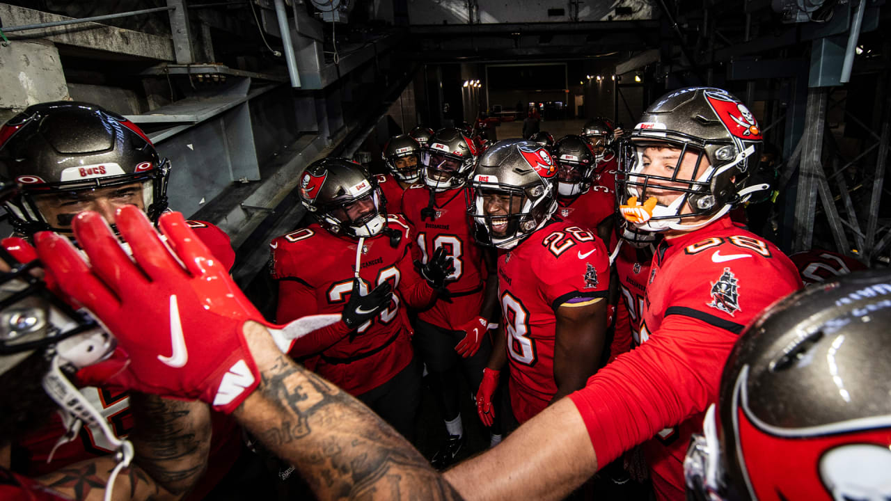 Breast cancer accounts for almost a quarter of n. Saints vs. Bucs, Sunday Night Football Week 9 2020