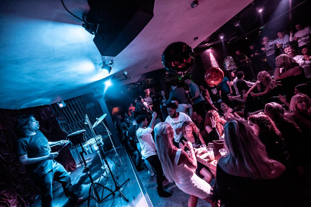 Discover and book online the best bars, pubs, clubs, restaurants and events in newcastle. Clubs In Newcastle Best Newcastle Clubs Designmynight