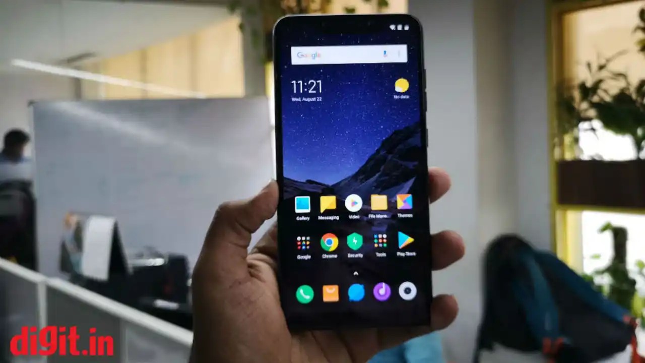 Poco F1 6gb 128gb Variant Now Available For Rs 18 999 On Mi